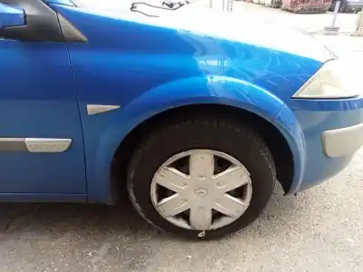 İkinci el araba yedek parçası ön Sag çamurluk için RENAULT MEGANE II CLASSIC BERLINA F9QB800 OEM IAM referansları   