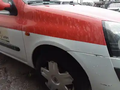 Автозапчасти б/у переднее правое крыло за renault clio ii fase ii (b/cb0) d7f746 ссылки oem iam   