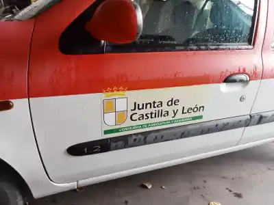 Автозапчастина б/у передні ліві двері для renault clio ii fase ii (b/cb0) d7f746 посилання на oem iam   