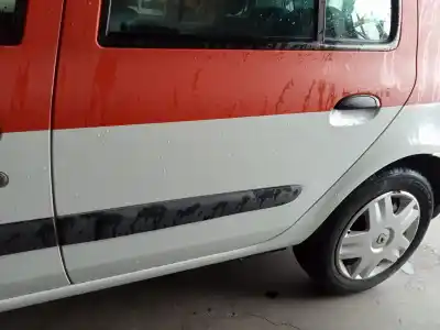 Автозапчастина б/у двері задні ліві для renault clio ii fase ii (b/cb0) d7f746 посилання на oem iam   