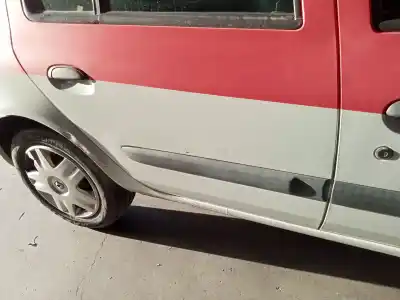 Автозапчасти б/у дверь задняя правая за renault clio ii fase ii (b/cb0) d7f746 ссылки oem iam   