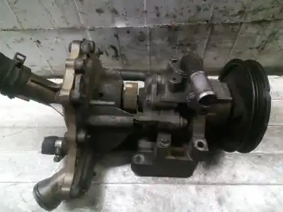 İkinci el araba yedek parçası DIREKSIYON POMPASI için FORD TRANSIT COMBI ´06  OEM IAM referansları 6C113A674AA  