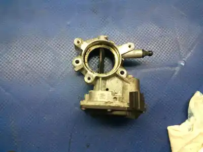 Pezzo di ricambio per auto di seconda mano SCATOLA DELLA FARFALLA per OPEL ASTRA J LIM.  Riferimenti OEM IAM 55564164  50569200