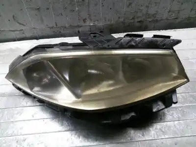 Pièce détachée automobile d'occasion FEU DROIT pour RENAULT MEGANE II BERLINA 5P  Références OEM IAM 8200073221J  89307000