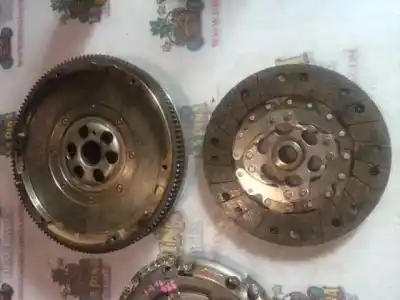 Second-hand car spare part clutch kit for audi a3 (8p) 1.9 tdi ambiente oem iam references 03g141025g  