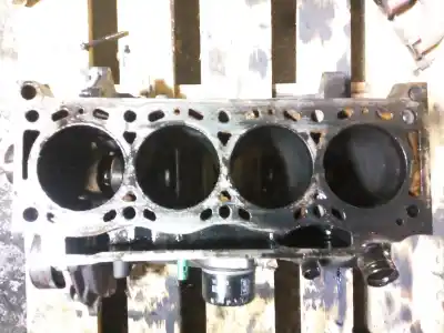 Pièce détachée automobile d'occasion moteur pour renault kangoo (f/kc0) 1.9 diesel références oem iam f5abd 063409 f8t f8qp632