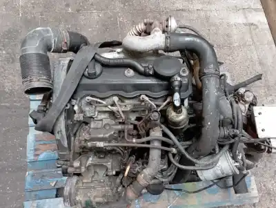 Peça sobressalente para automóvel em segunda mão motor completo por audi a4 b5 avant (8d5) 1.9 tdi referências oem iam avg  