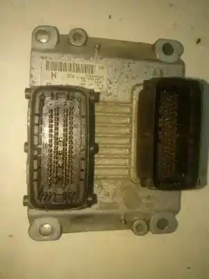 Pezzo di ricambio per auto di seconda mano CENTRALINA MOTORE per FIAT STILO (192)  Riferimenti OEM IAM 046818388  0261207086