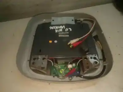 Second-hand car spare part dvd system for kia carnival ii * oem iam references re7469  306120783