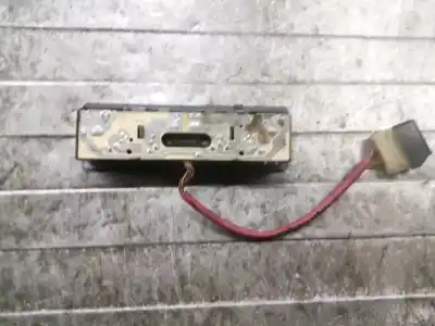 Peça sobressalente para automóvel em segunda mão luz interior por bmw serie 3 touring (e36) 1.8 cat (m43) referências oem iam 13808500  