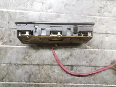 Peça sobressalente para automóvel em segunda mão luz interior por bmw serie 3 touring (e36) 1.8 cat (m43) referências oem iam 13808500  