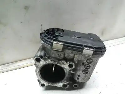 Pièce détachée automobile d'occasion BOITIER DE PAPILLON pour RENAULT LAGUNA GRANDTOUR III  Références OEM IAM 8200330810E 0281002681 H8200330812