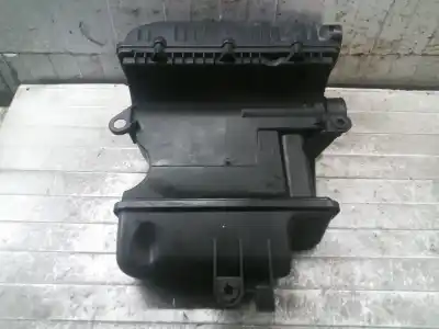 Second-hand car spare part air filter for fiat panda (169) 1.4 16v cat (169a3000) oem iam references 51818268  