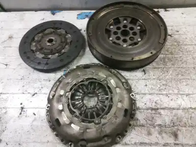 Second-hand car spare part clutch kit for opel astra j lim. excellence oem iam references 55565893  