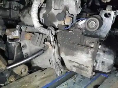 Tweedehands auto-onderdeel VERSNELLINGSBAK voor TOYOTA AVENSIS BERLINA (T25)  OEM IAM-referenties E350  