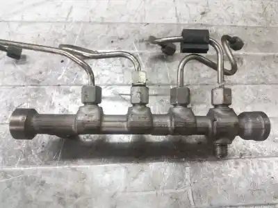 İkinci el araba yedek parçası ENJEKTÖR RAMPASI için OPEL INSIGNIA BERLINA  OEM IAM referansları 0445214221  55576177