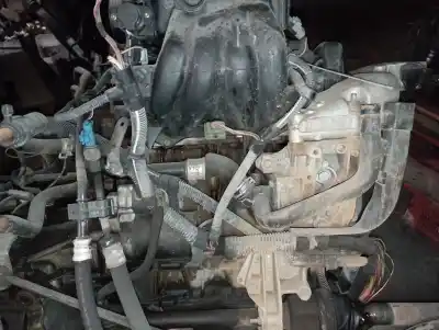 Pièce détachée automobile d'occasion moteur complet pour peugeot 206 4-trg. 1.4 références oem iam kfx  