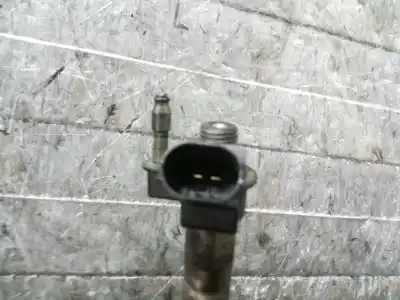 Second-hand car spare part injector for bmw serie 3 berlina (e90) 320d oem iam references 779787704  7hzd6ig