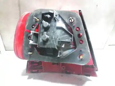 Автозапчастина б/у правий ліхтар для audi a4 avant (b5) 1.9 tdi quattro посилання на oem iam 8d0945096c  