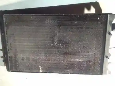 Pezzo di ricambio per auto di seconda mano radiatore d acqua per audi a3 (8l) 1.9 tdi riferimenti oem iam 1j0121253n  