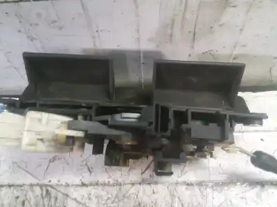 Автозапчастина б/у зовнішня ручка ворот для audi a6 avant (4b5) 2.5 tdi посилання на oem iam 8d9827565h  4b0827565h