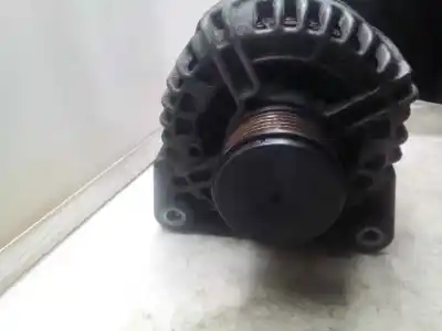 Second-hand car spare part alternator for renault clio iii authentique oem iam references 8200390675  0124425037