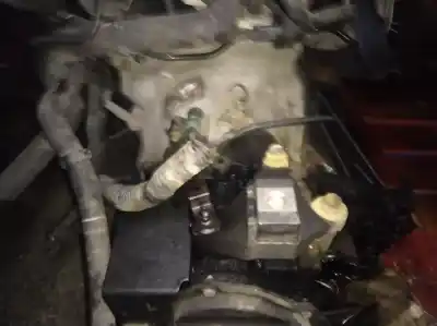 Pezzo di ricambio per auto di seconda mano riduttore per ford focus lim. (cb8) trend riferimenti oem iam av6r7002bg  