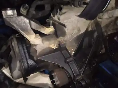 Pezzo di ricambio per auto di seconda mano riduttore per ford focus lim. (cb8) trend riferimenti oem iam av6r7002bg  