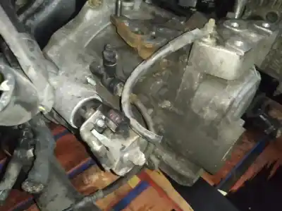 İkinci el araba yedek parçası VITES KUTUSU için VOLKSWAGEN GOLF VI (5K1)  OEM IAM referansları KNY  
