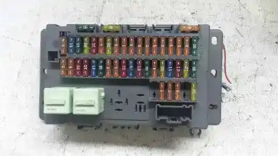 Pièce détachée automobile d'occasion BOÎTES À FUSIBLES pour MINI MINI (R50,R53)  Références OEM IAM 6906600  