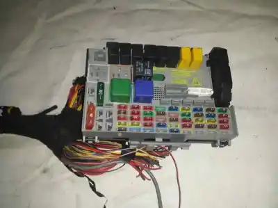 Second-hand car spare part fuse box unit for opel astra g berlina comfort oem iam references 24412497  