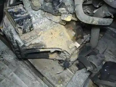 Pezzo di ricambio per auto di seconda mano riduttore per kia cee´d drive riferimenti oem iam waj6c  