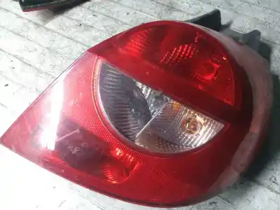 Second-hand car spare part right tailgate light for renault clio iii 1.5 dci diesel oem iam references 89035080  