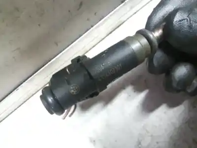 Second-hand car spare part injector for bmw serie 3 compact (e46) 1.8 16v oem iam references 75806158  4334a02301
