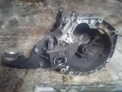 Tweedehands auto-onderdeel VERSNELLINGSBAK voor FIAT SEICENTO (187)  OEM IAM-referenties 46805192 C1011 R2910E06