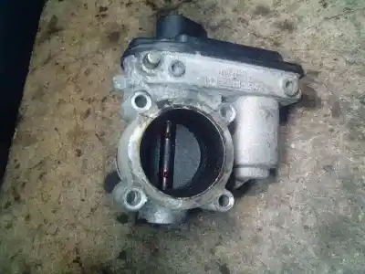 Pezzo di ricambio per auto di seconda mano SCATOLA DELLA FARFALLA per FORD FOCUS BERLINA (CAP)  Riferimenti OEM IAM 2S6U9E927D  