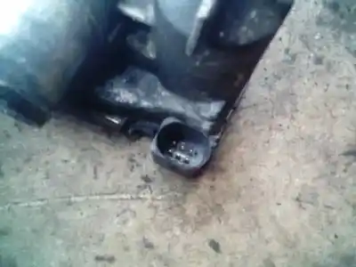 Second-hand car spare part throttle body for renault trafic combi (ab 4.01) 6 - plazas. acristalado parcial. combi corto oem iam references 8200330810 0281002681 h8200330812