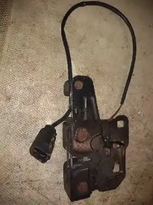 Pièce détachée automobile d'occasion SERRURE DE CAPOT pour AUDI S6 BERLINA (4F2)  Références OEM IAM 4F0823509  