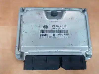 Автозапчастина б/у ебу контролер двигуна для SKODA FABIA (6Y2/6Y3) 1.2 12V Посилання на OEM IAM 038906012CE  0281010257