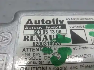 Автозапчастина б/у блок управління подушками безпеки для renault kangoo (f/kc0) authentique посилання на oem iam 8200314053  