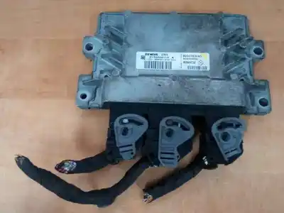 Second-hand car spare part ECU ENGINE CONTROL for RENAULT CLIO III  OEM IAM references 8200783095 8200700600 S120202114A