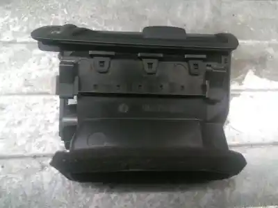 Автозапчастина б/у АЕРАЦІЙНА РЕШІТА для VOLKSWAGEN PASSAT BERLINA (3C2)  Посилання на OEM IAM 3C2819701D  