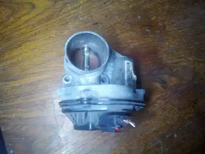 Pezzo di ricambio per auto di seconda mano SCATOLA DELLA FARFALLA per FORD FOCUS BERLINA (CAP)  Riferimenti OEM IAM 2S6U9E927D  