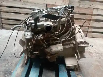 Pièce détachée automobile d'occasion moteur complet pour nissan trade 3.0 diesel références oem iam a4.28  