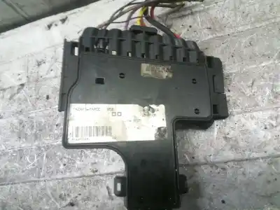 Pièce détachée automobile d'occasion boîtes à fusibles pour citroen c4 picasso 1.6 16v hdi fap références oem iam 9662914480  