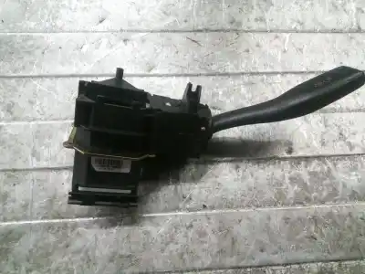 Piesă de schimb auto la mâna a doua ANSAMBLU MANETE SEMNALIZARE pentru AUDI A4 AVANT (8E)  Referințe OEM IAM 4E0953513A  K0301104601