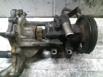 İkinci el araba yedek parçası DIREKSIYON POMPASI için FORD TRANSIT COMBI ´06  OEM IAM referansları 6C113A674AA  