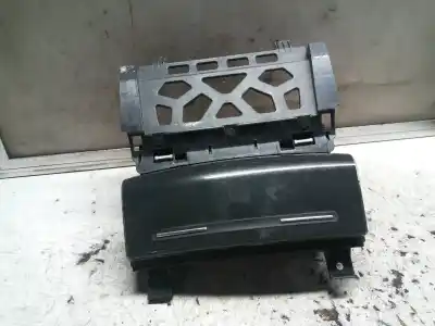 Pièce détachée automobile d'occasion CENDRIER pour AUDI A3 (8P)  Références OEM IAM 8P0857951  