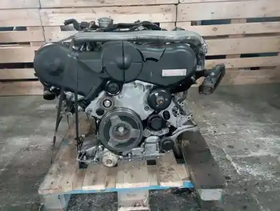 Gebrauchtes Autoersatzteil kompletter motor zum audi a4 avant (8e) 2.5 tdi quattro (132kw) oem-iam-referenzen ake  
