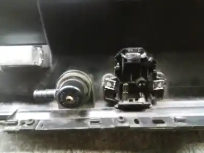 Pezzo di ricambio per auto di seconda mano scatola di guanti per porsche cayenne (typ 9pa) básico riferimenti oem iam 7l5857121  